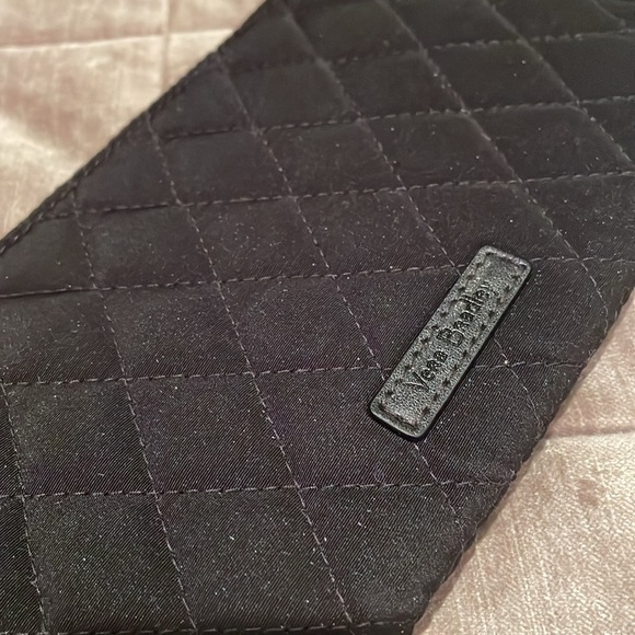 New! Vera Bradley Wristlet RFID Tech Full Size Wallet Wristlet - Picture 11 of 11